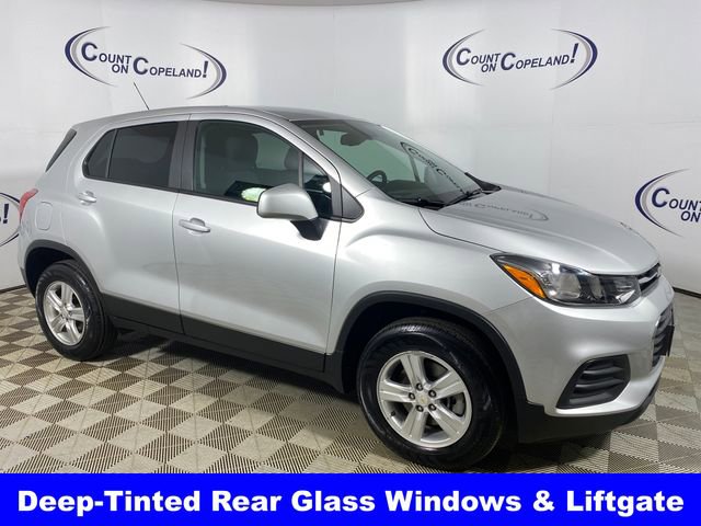 Certified 2022 Chevrolet Trax LS w/ Tint and Cruise Package image 10