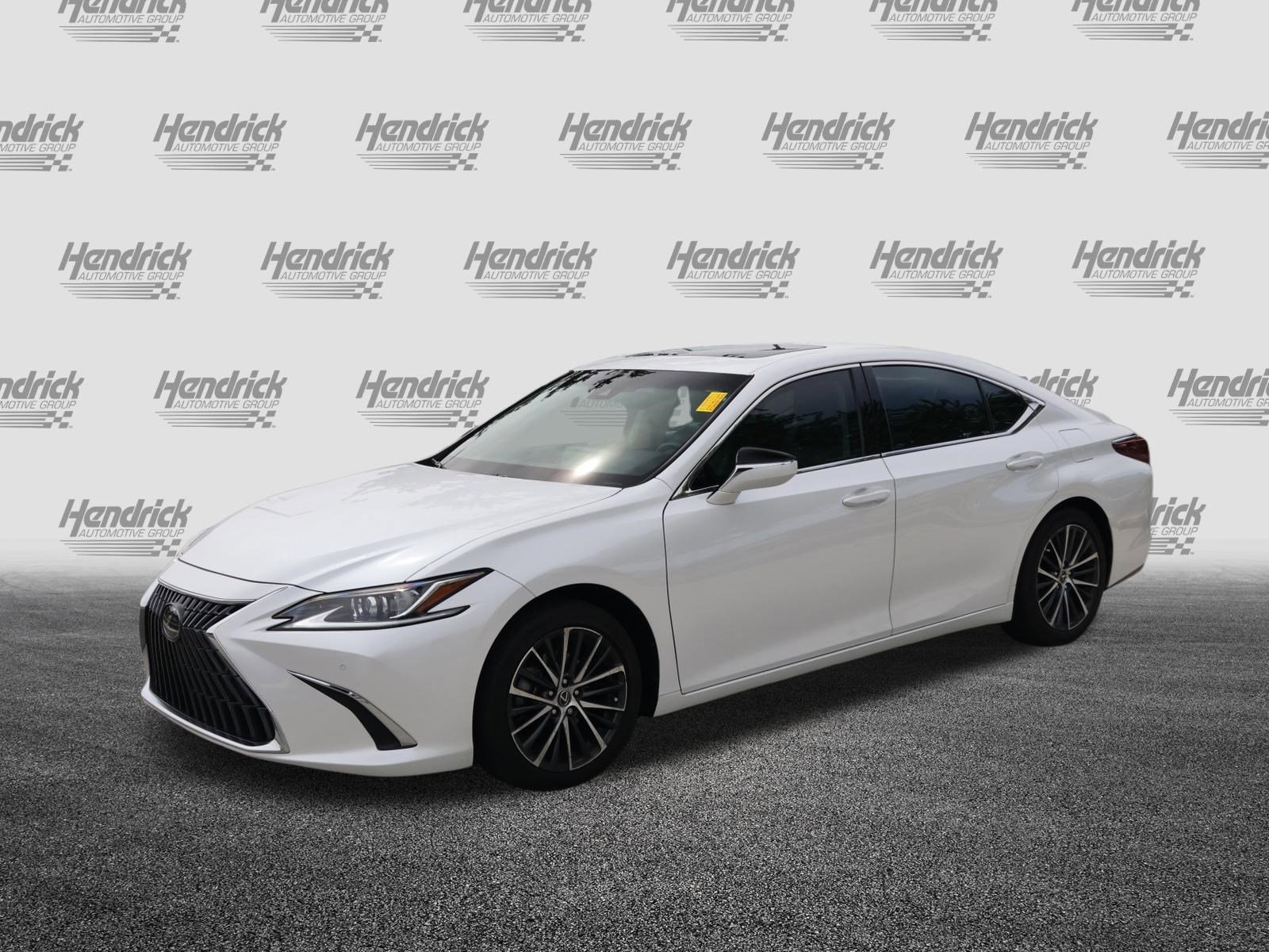 Used 2023 Lexus ES 350 w/ Premium Package image 5