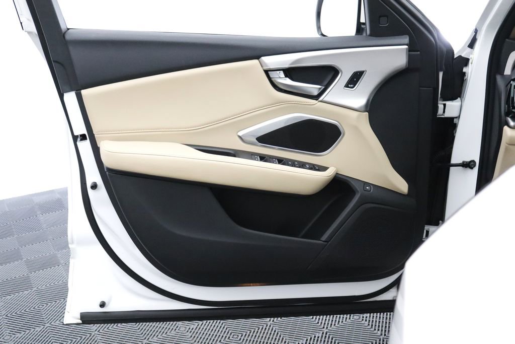 Used 2023 Acura RDX AWD image 11