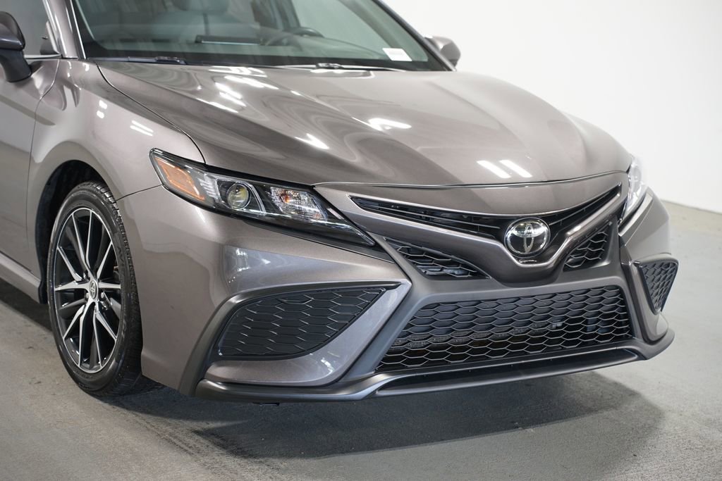 Certified 2023 Toyota Camry SE image 4