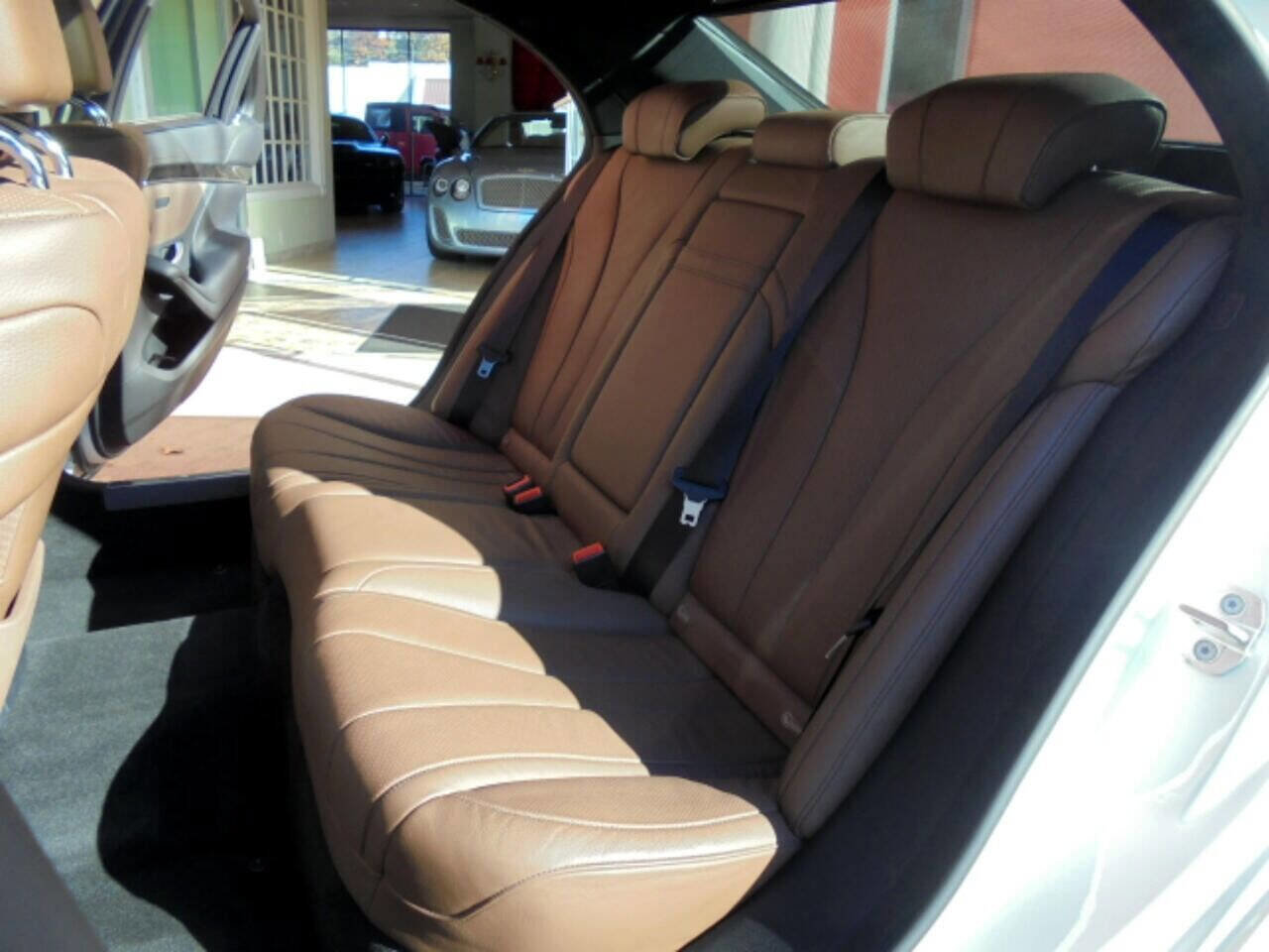 Used 2015 Mercedes-Benz S 550 Sedan image 15