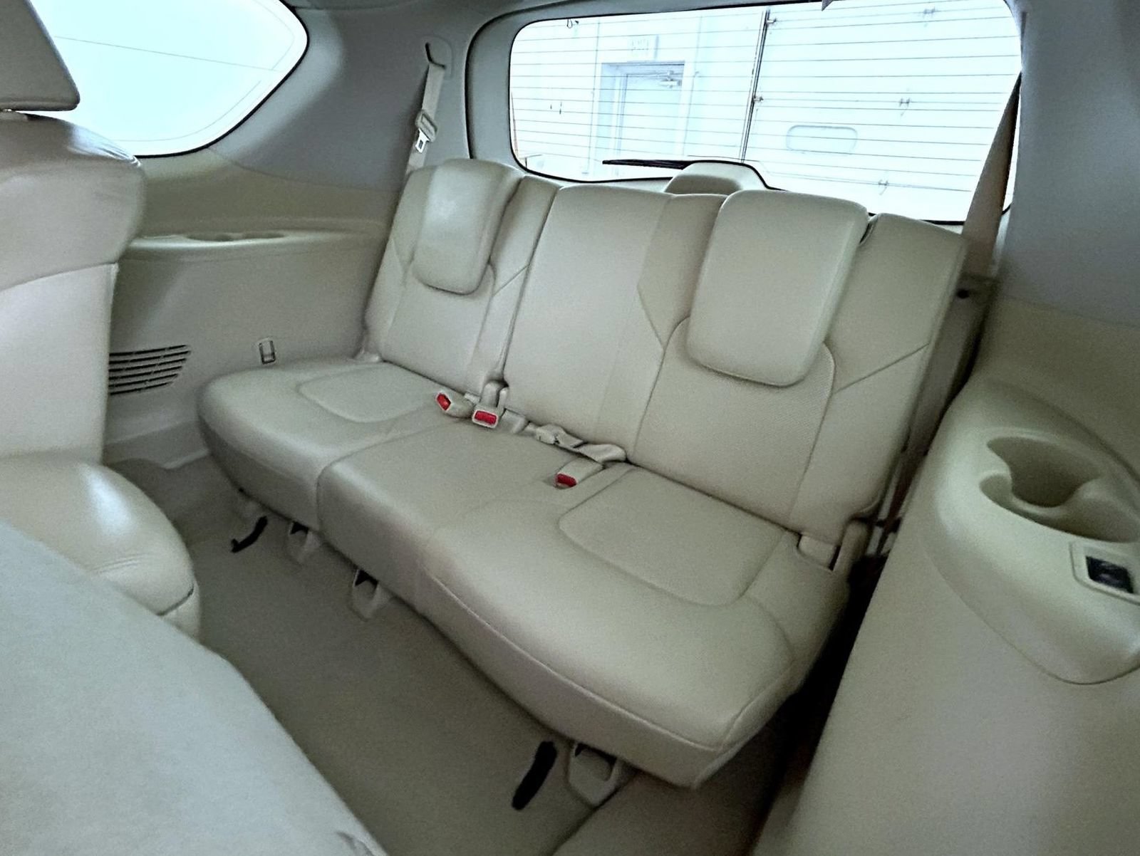 Used 2016 INFINITI QX80 4WD w/ Deluxe Technology Package image 20