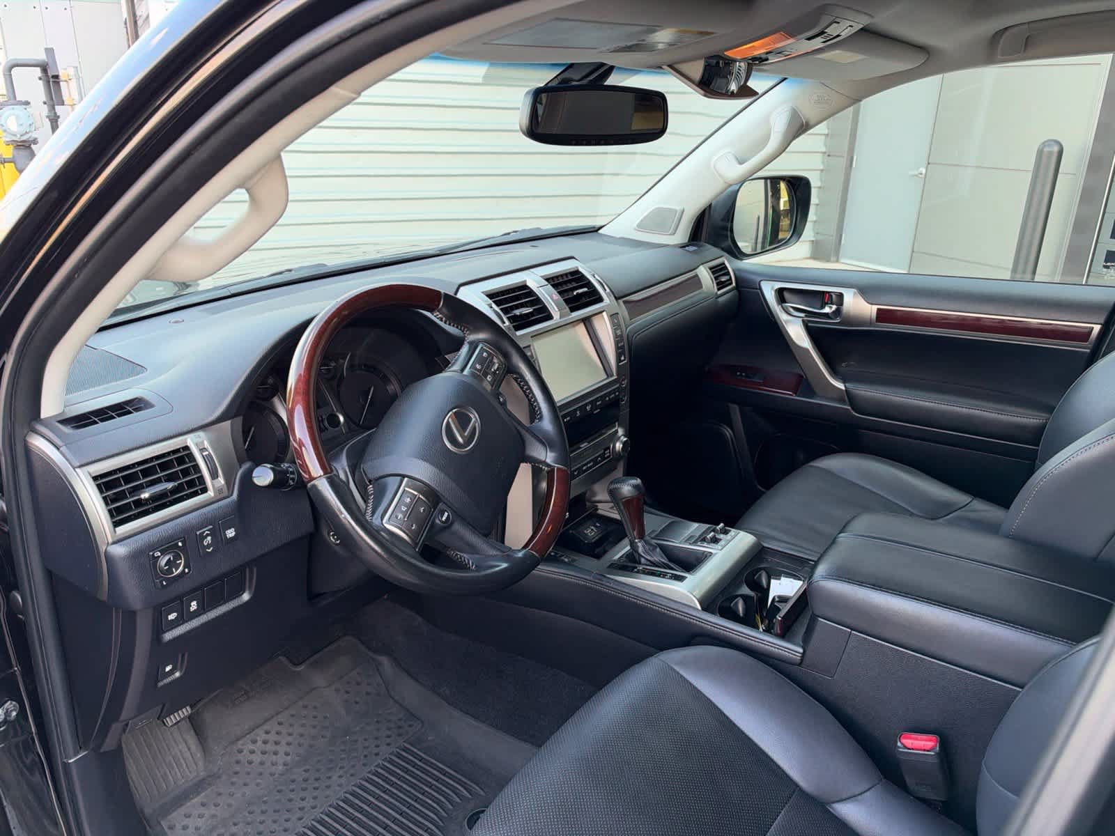 Used 2019 Lexus GX 460 Premium AWD/4WD image 9