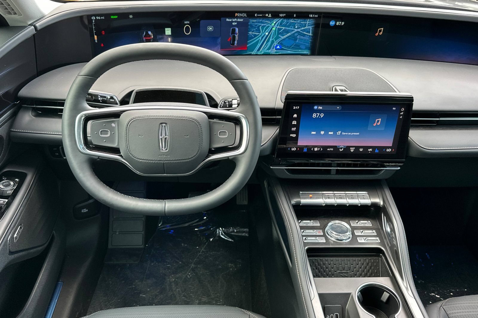 New 2026 Lincoln Nautilus Reserve w/ Jet Appearance Package AWD/4WD image 13