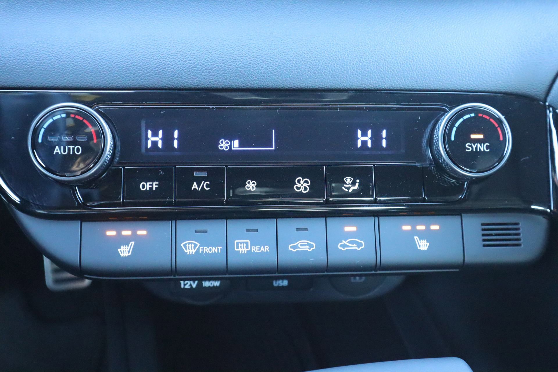 New 2026 Hyundai Elantra SEL Sport image 15