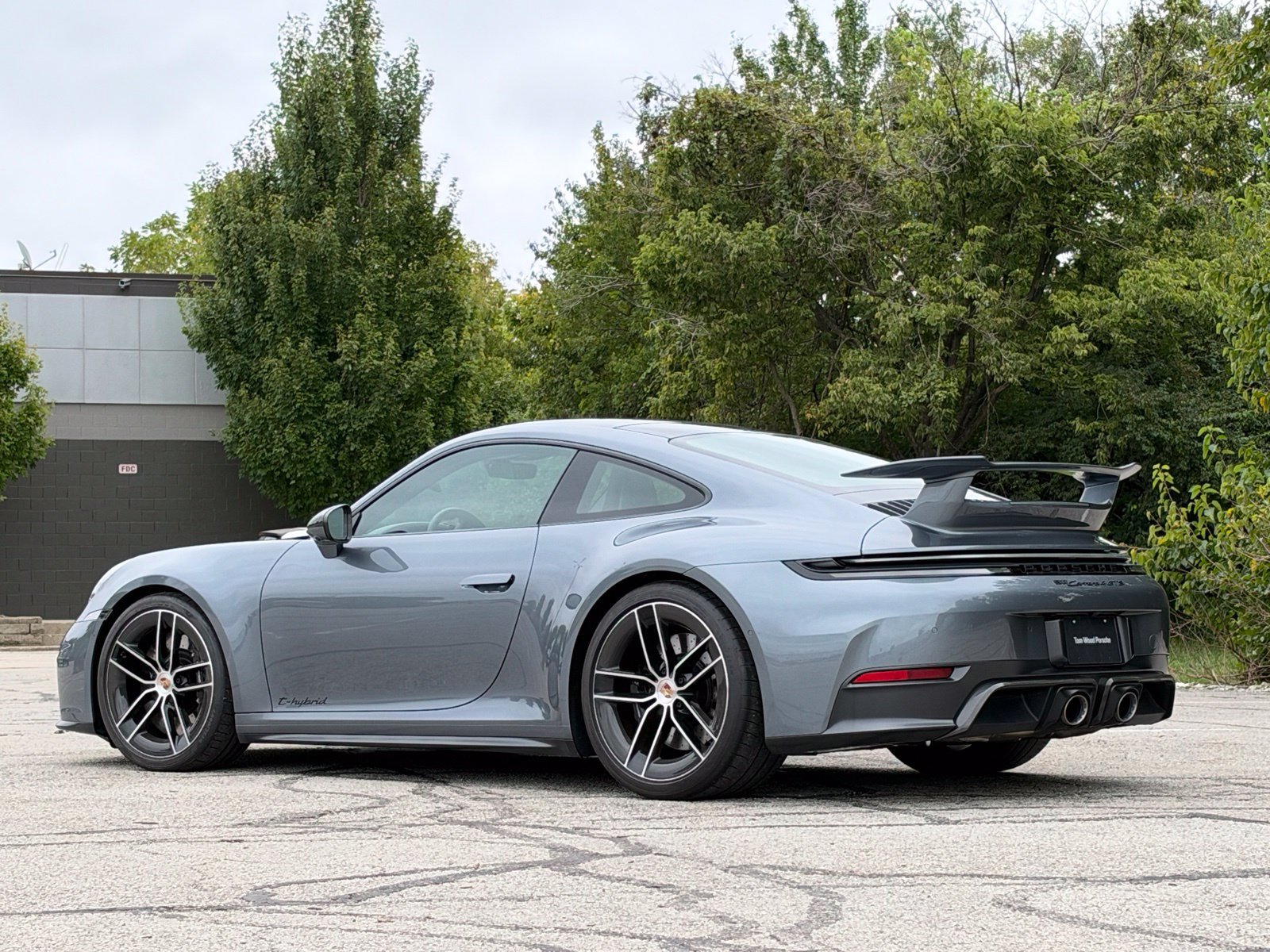 Certified 2025 Porsche 911 Carrera 4 GTS AWD/4WD image 3
