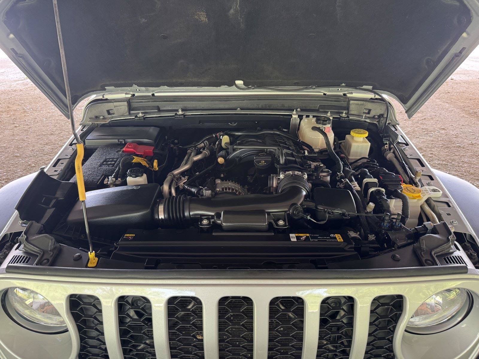 Used 2023 Jeep Gladiator Sport w/ Trailer Tow Package AWD/4WD image 43