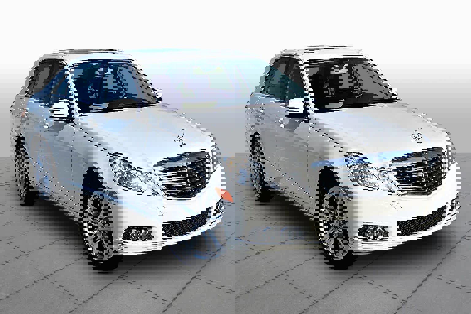 Used 2011 Mercedes-Benz E 350 Sedan image 2