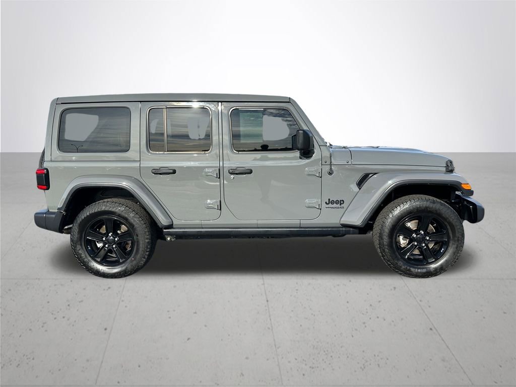 Used 2019 Jeep Wrangler Unlimited Sahara image 6