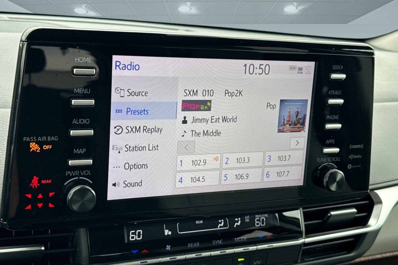 Certified 2021 Toyota Sienna LE FWD image 21