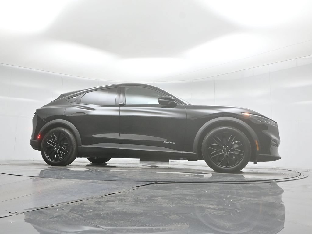 Certified 2025 Ford Mustang Mach-E Select w/ Comfort Package Lite RWD image 4