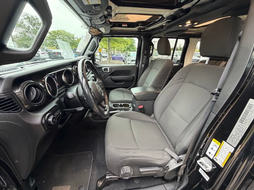 Used 2019 Jeep Wrangler Unlimited Sport AWD/4WD image 21