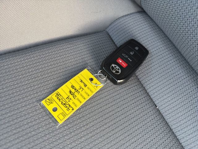 Certified 2024 Toyota Venza LE image 35