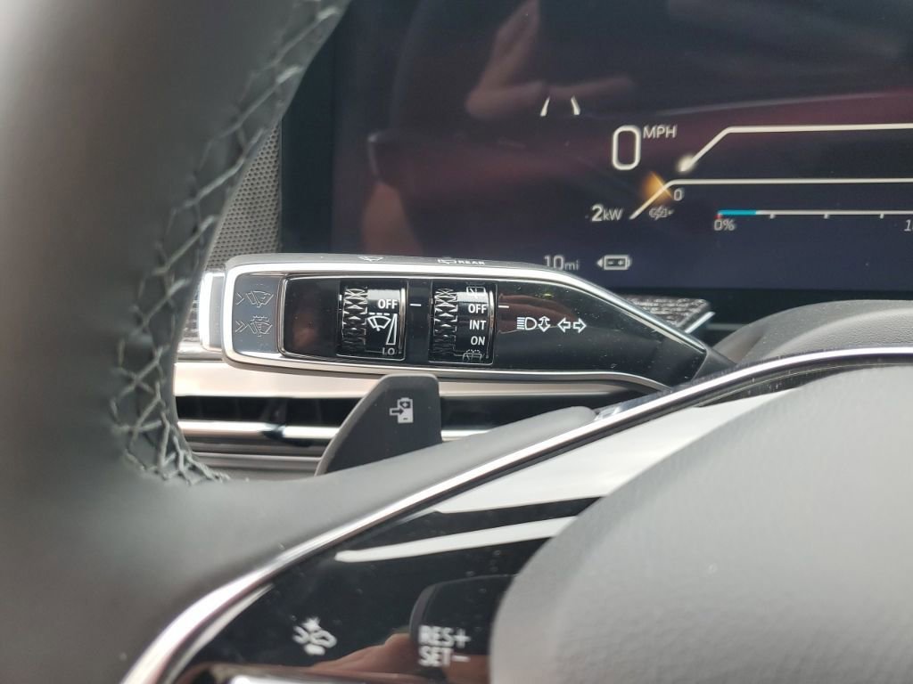 New 2026 Cadillac Escalade IQ Sport 1 w/ LPO, ONYX Package AWD/4WD image 37