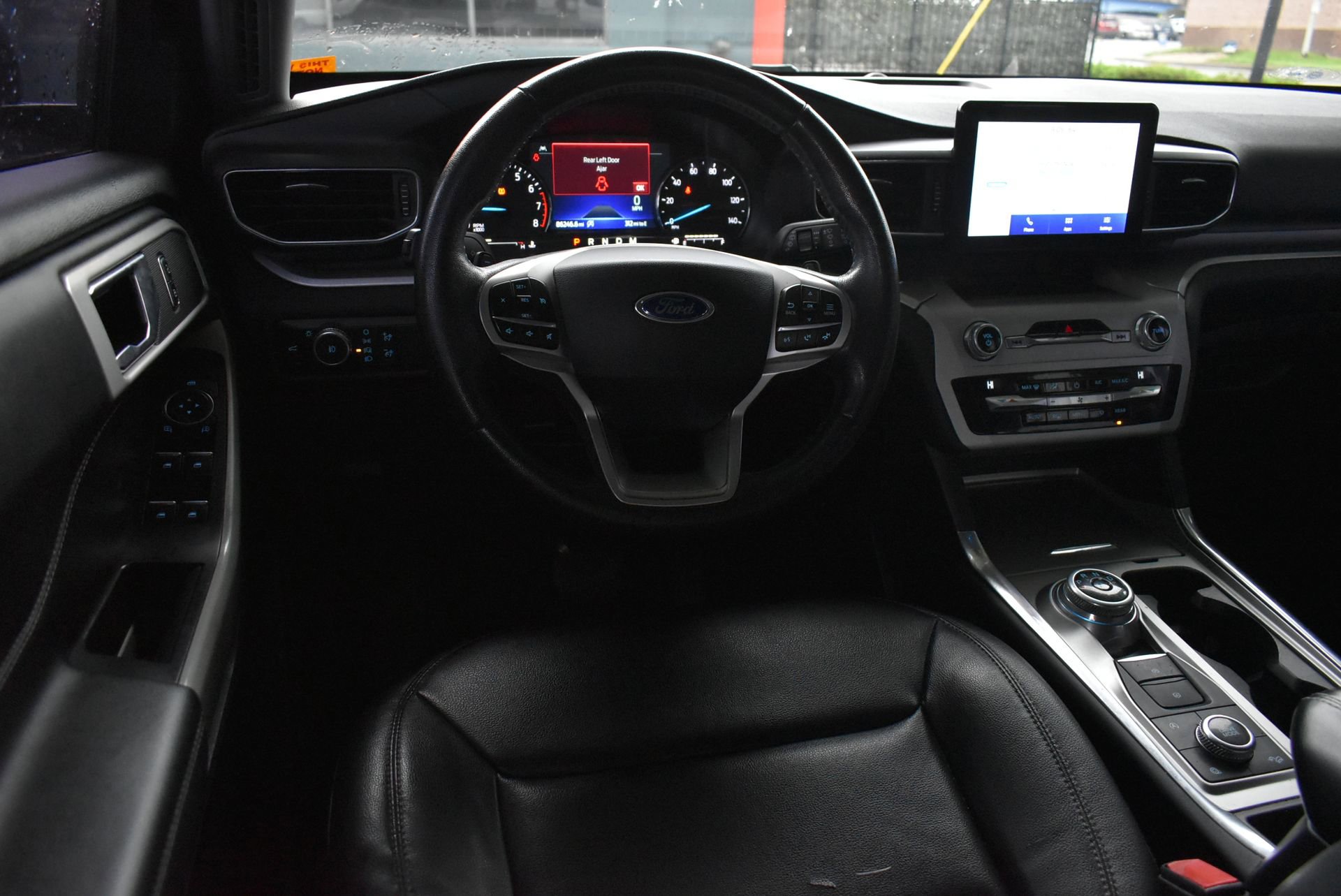 Used 2020 Ford Explorer XLT w/ Equipment Group 202A AWD/4WD image 19