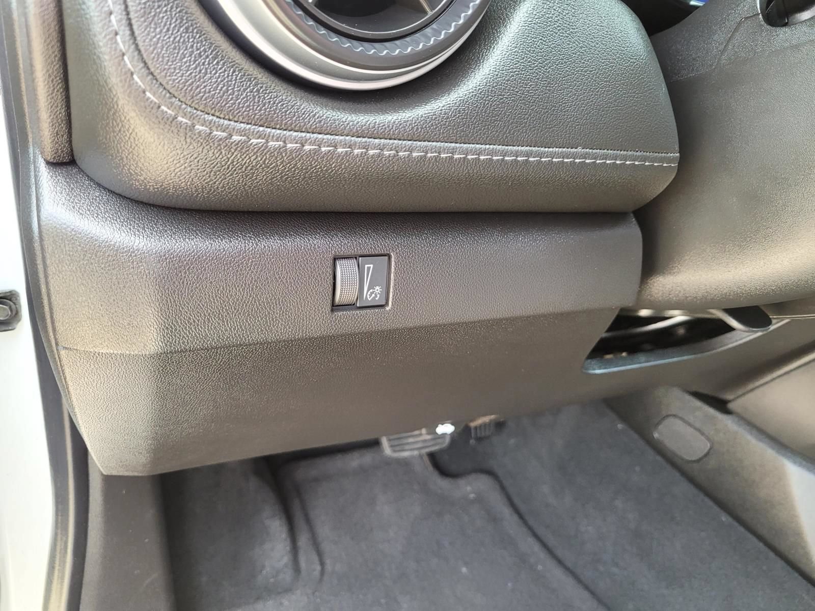 Used 2024 Chevrolet Colorado LT w/ LT Convenience Package RWD image 23