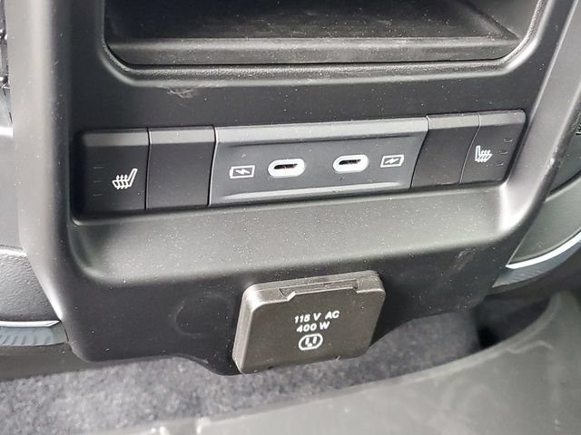 New 2026 RAM 1500 Laramie w/ Night Edition AWD/4WD image 13