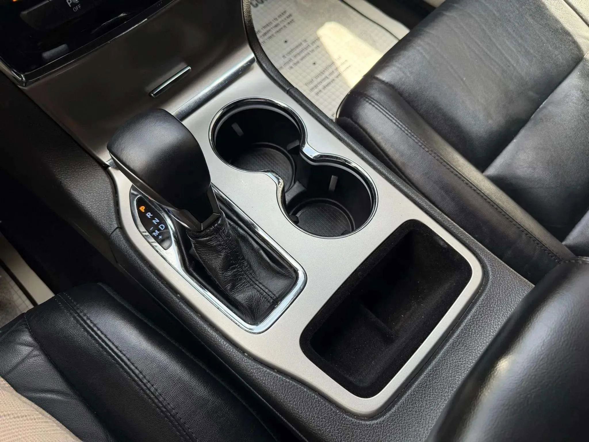 Used 2019 Jeep Grand Cherokee Limited image 30