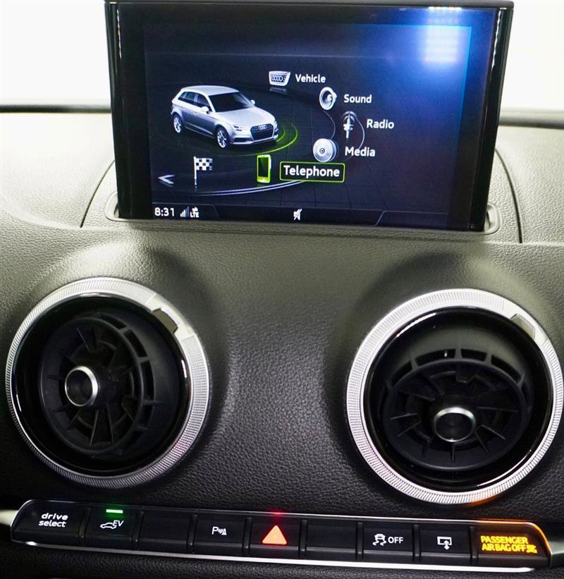 Used 2017 Audi A3 e-tron Premium Plus w/ Technology Package image 15