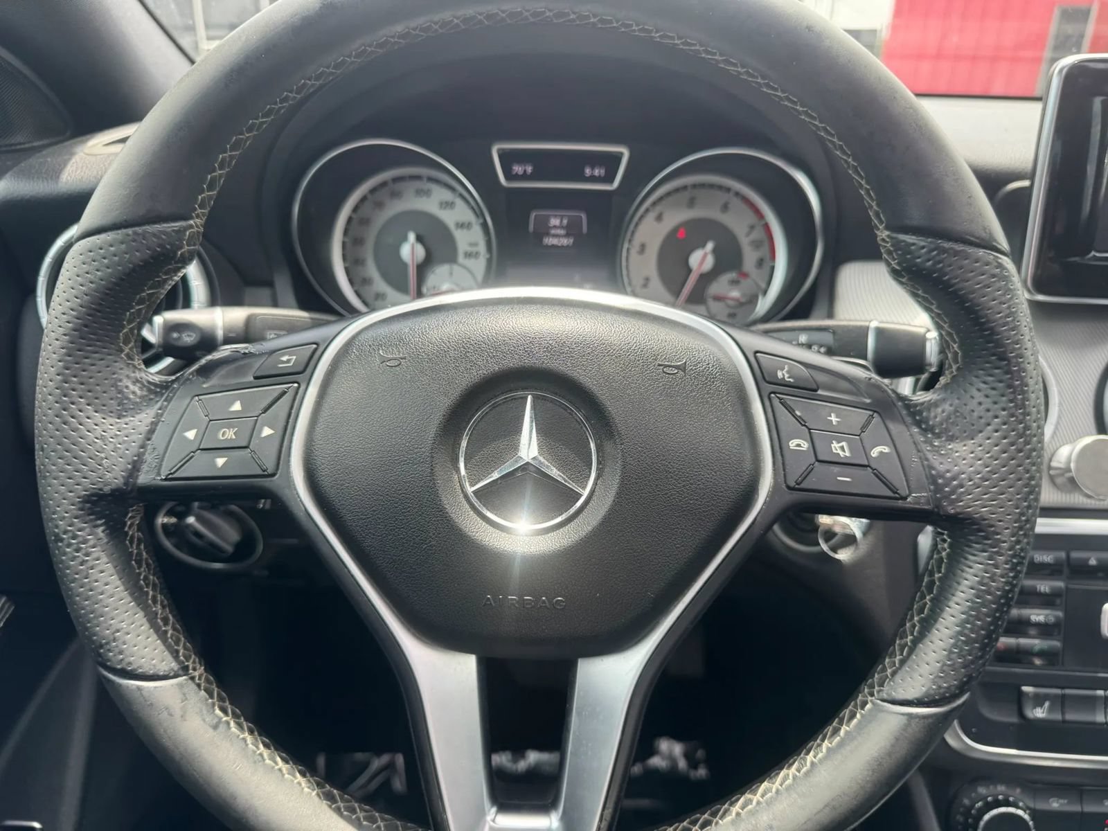 Used 2014 Mercedes-Benz CLA 250 image 29