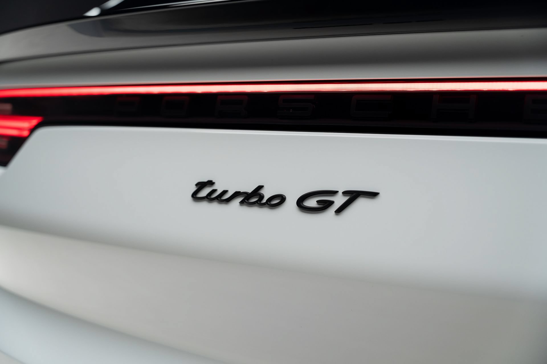 Used 2022 Porsche Cayenne Turbo GT AWD/4WD image 32