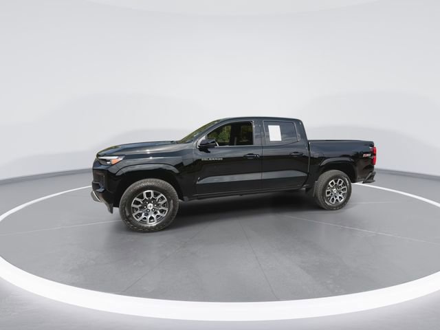 Used 2026 Chevrolet Colorado Z71 w/ Technology Package AWD/4WD image 6