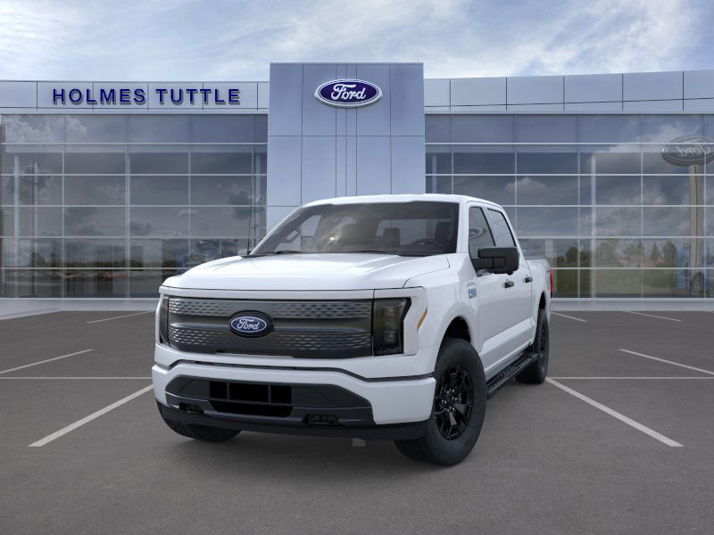 New 2025 Ford F150 Lightning XLT image 2