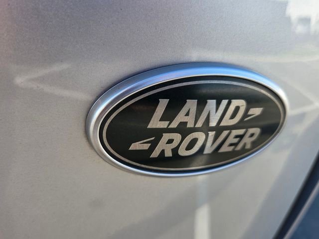 Used 2023 Land Rover Range Rover Long Wheelbase SE image 11