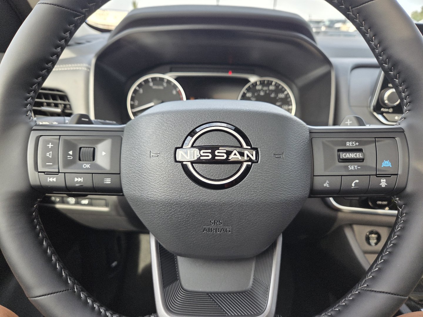 New 2026 Nissan Rogue Dark Armor AWD/4WD image 32