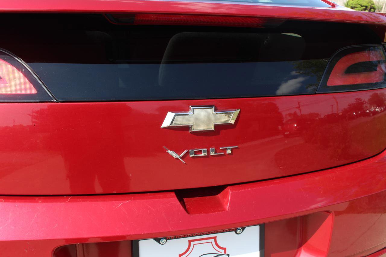 Used 2015 Chevrolet Volt FWD image 40