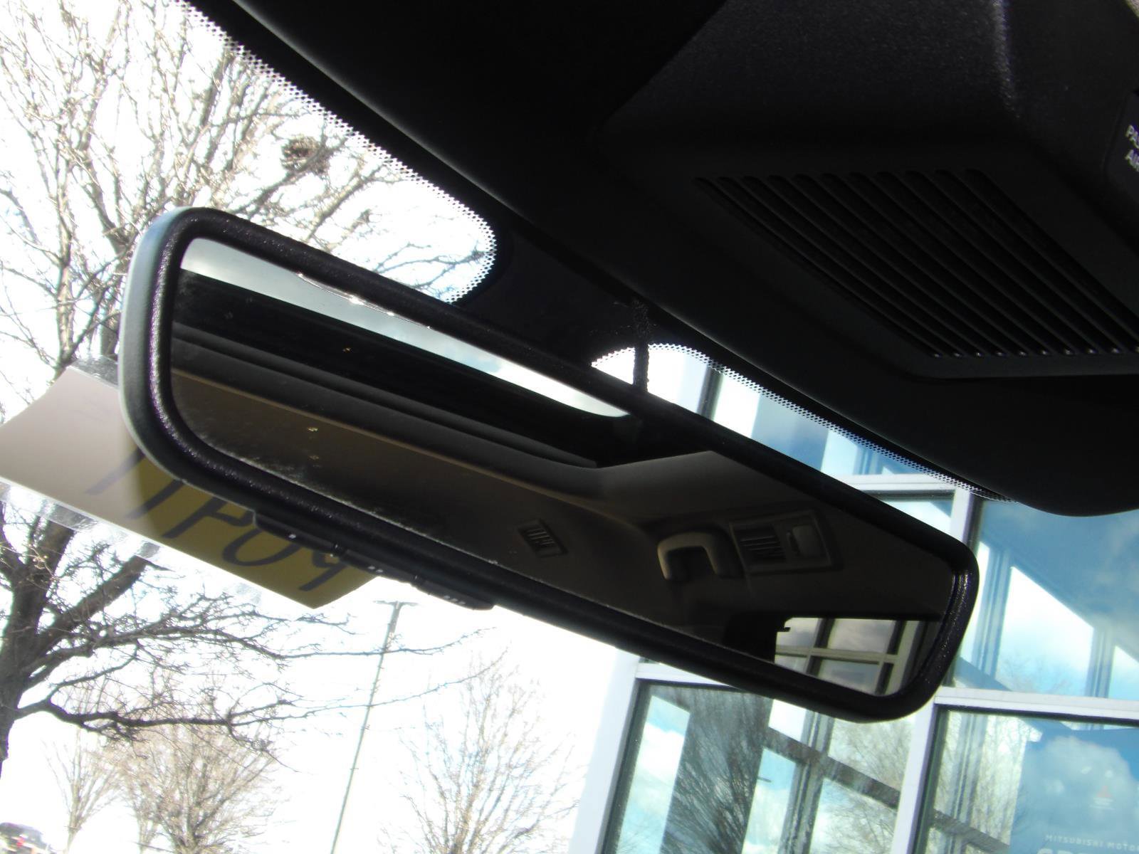 Certified 2025 Nissan Pathfinder Platinum w/ Cargo Package image 40