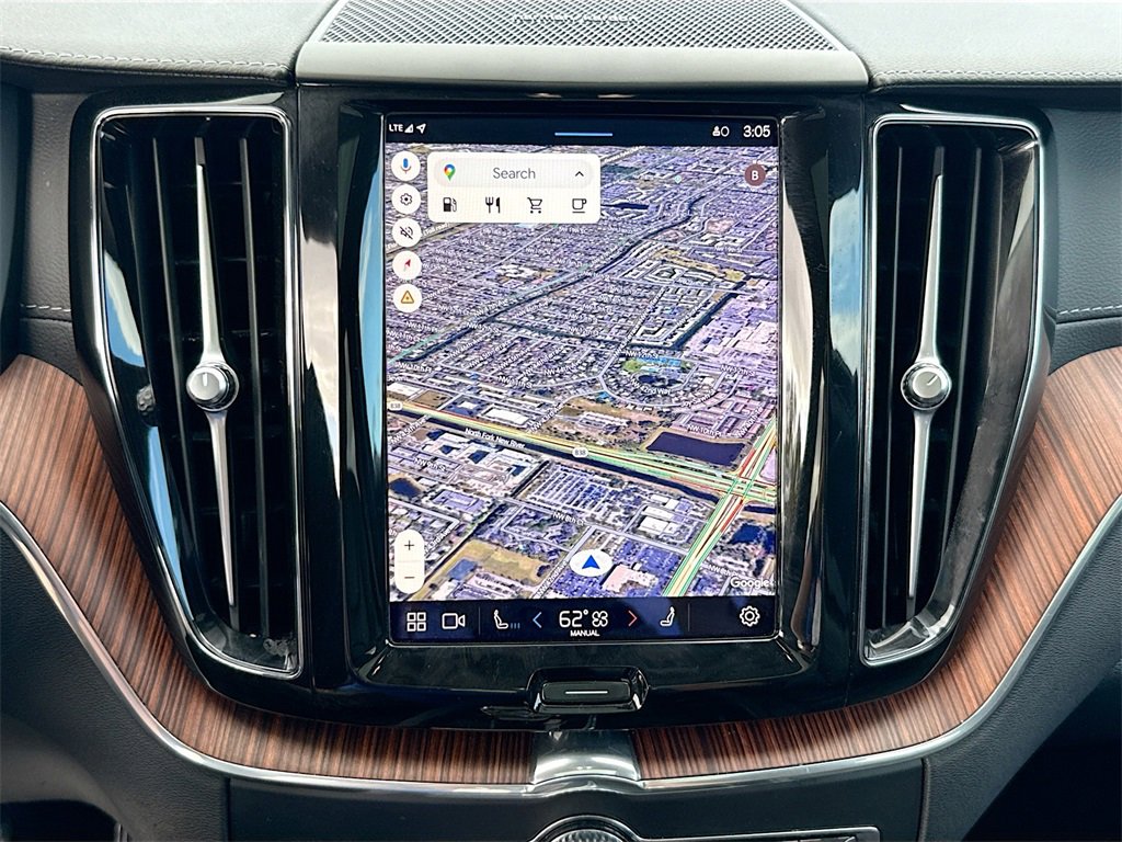 Used 2023 Volvo XC60 B6 Ultimate image 14