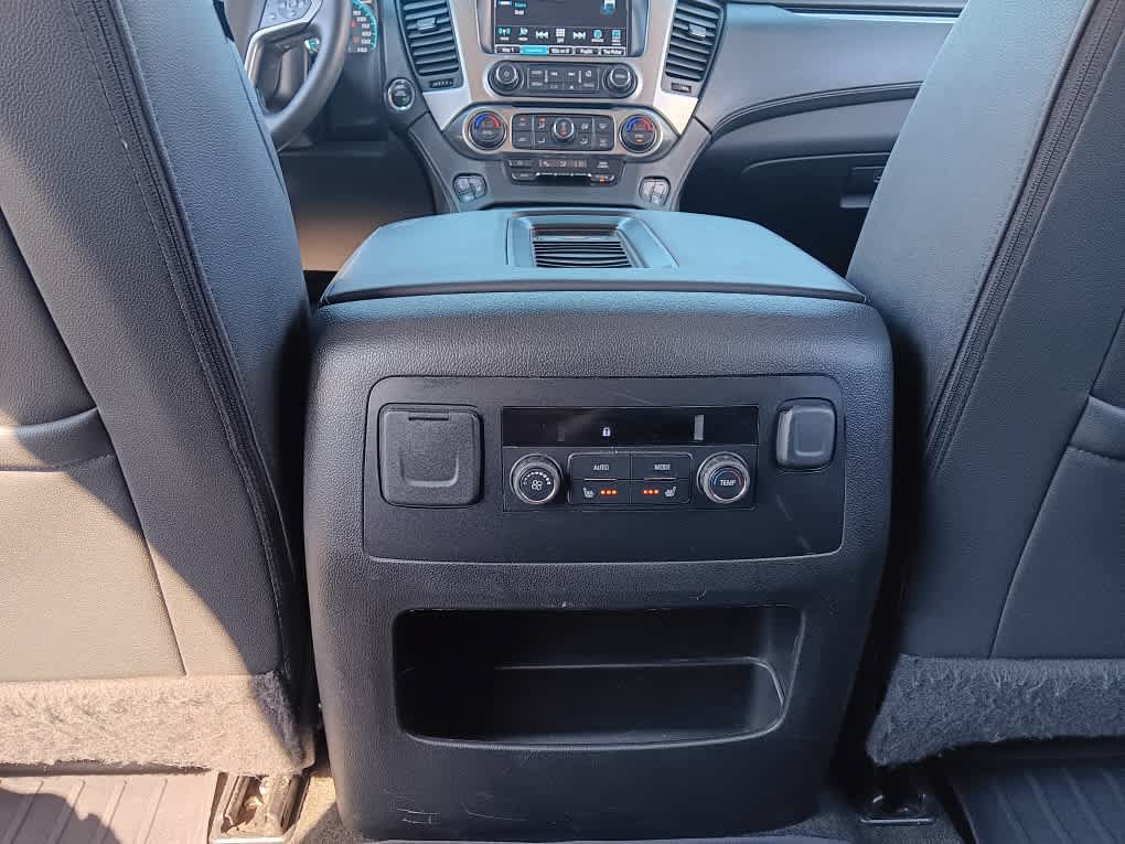 Used 2017 Chevrolet Tahoe Premier AWD/4WD image 16