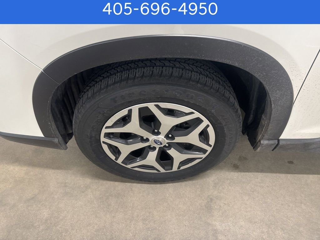 Used 2021 Subaru Forester Premium image 9