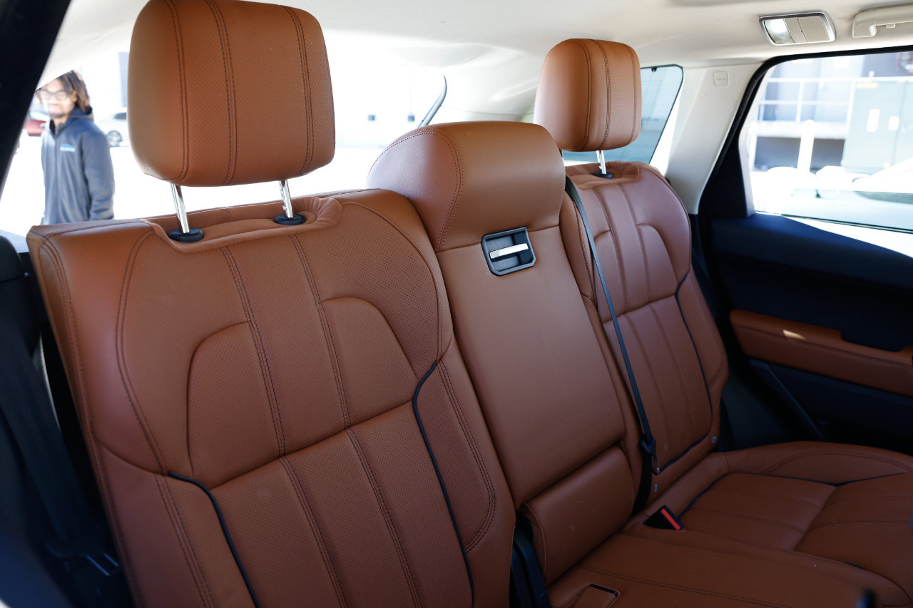 Used 2016 Land Rover Range Rover Sport Supercharged image 14