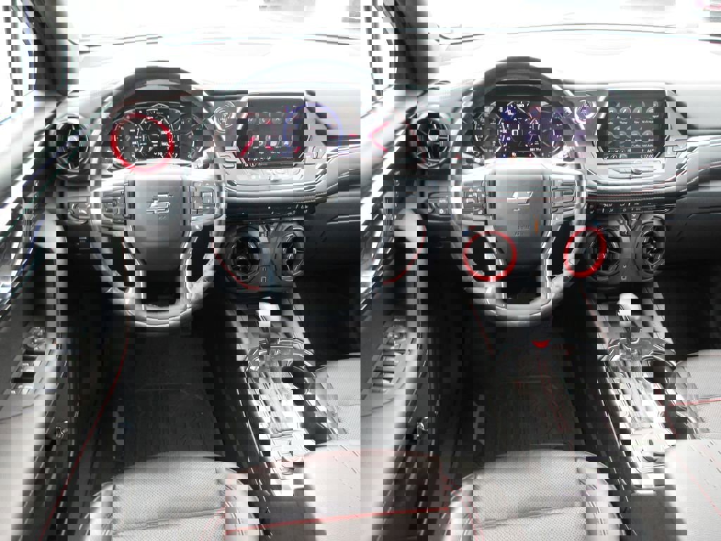 Certified 2019 Chevrolet Blazer RS AWD/4WD image 15