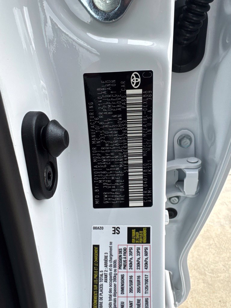 New 2027 Toyota Corolla LE FWD image 10