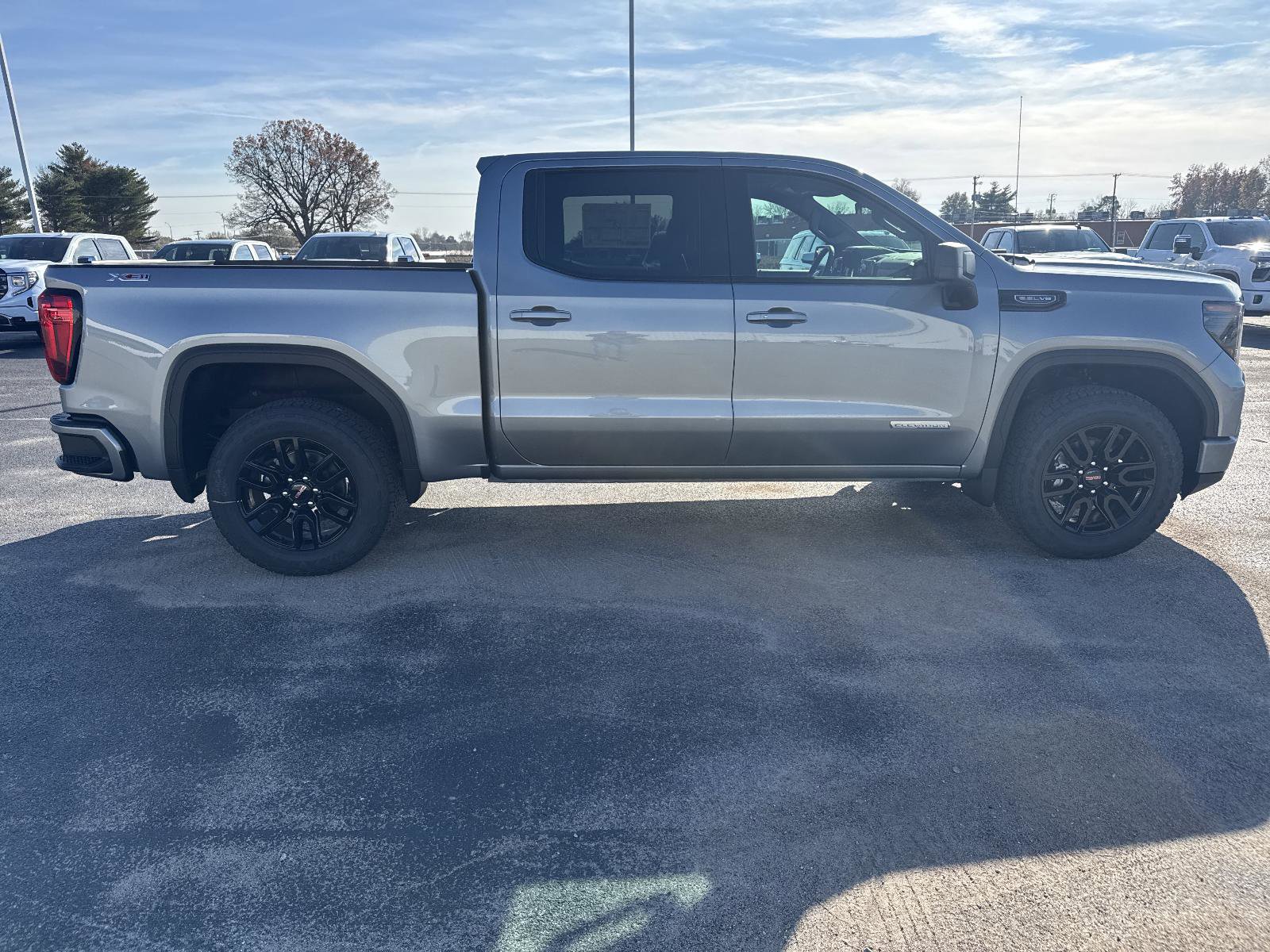 New 2026 GMC Sierra 1500 Elevation image 6