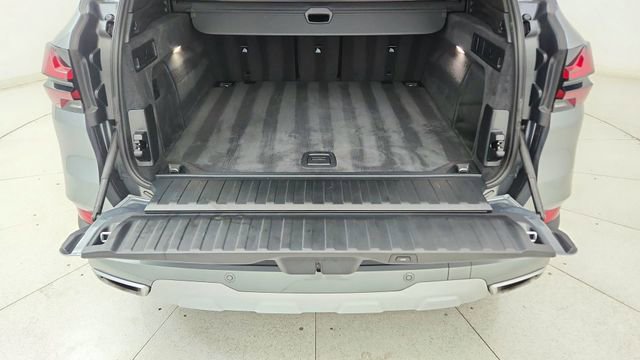 Used 2026 BMW X5 xDrive40i image 14