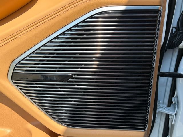 Used 2025 Jeep Grand Cherokee Summit AWD/4WD image 10