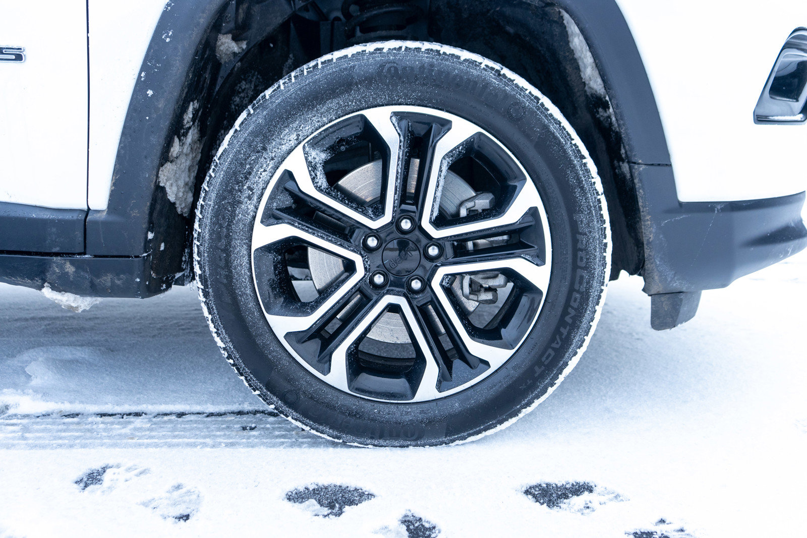 Used 2024 Jeep Compass Limited image 10