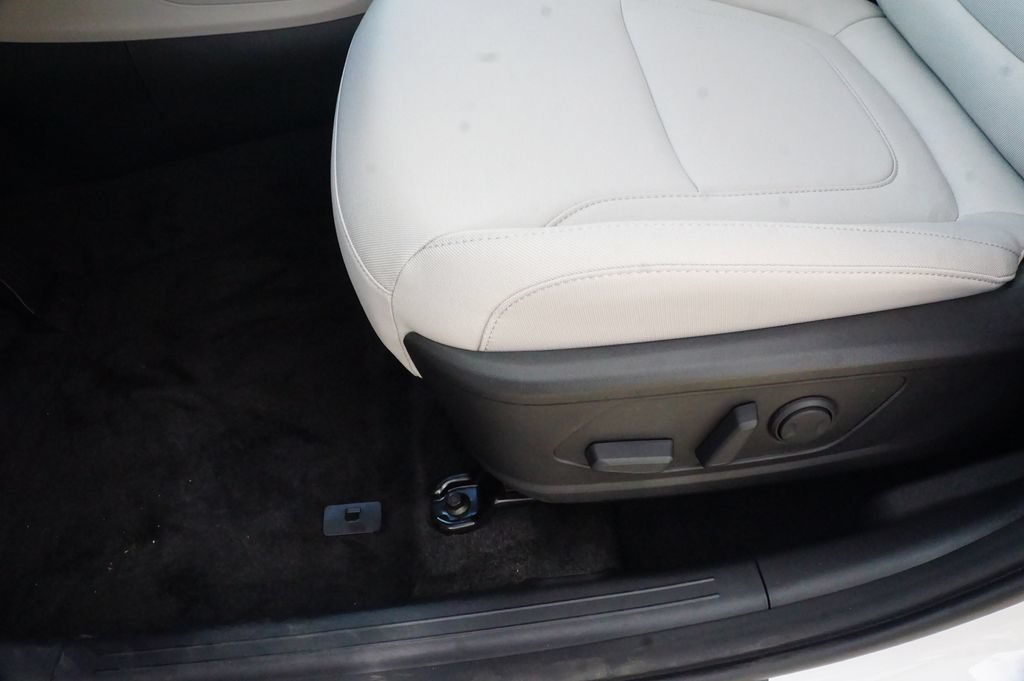 New 2026 Hyundai Tucson SEL FWD image 17