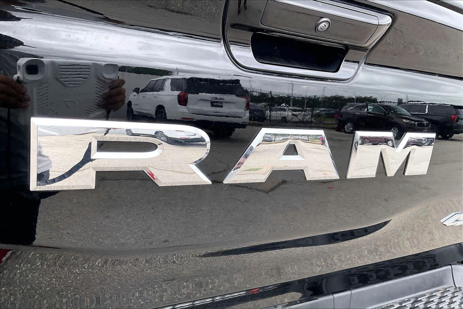 Used 2025 RAM 1500 Tungsten AWD/4WD image 60