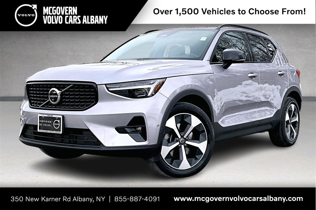 Used 2026 Volvo XC40 B5 Plus w/ Protection Package Premier