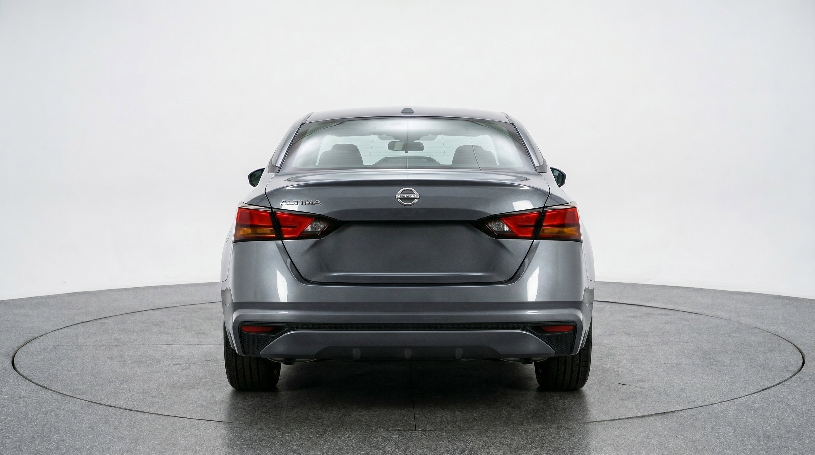Used 2025 Nissan Altima 2.5 SV FWD image 7