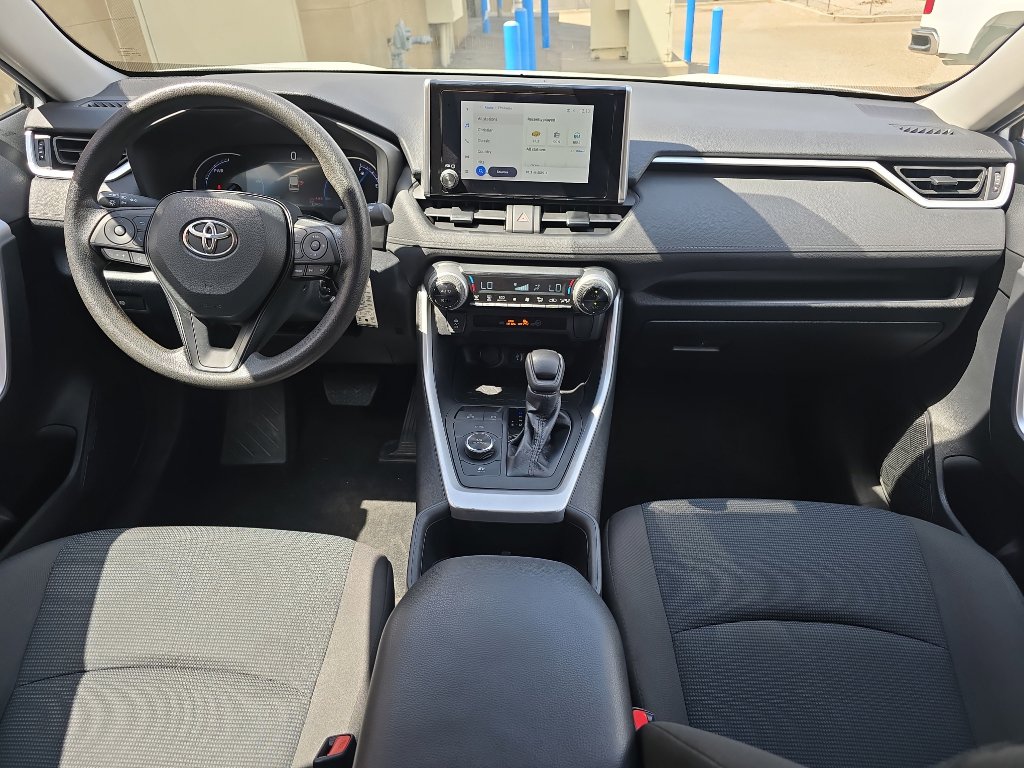 Used 2023 Toyota RAV4 LE image 20