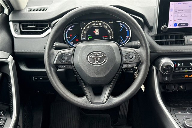 Used 2023 Toyota RAV4 LE image 18