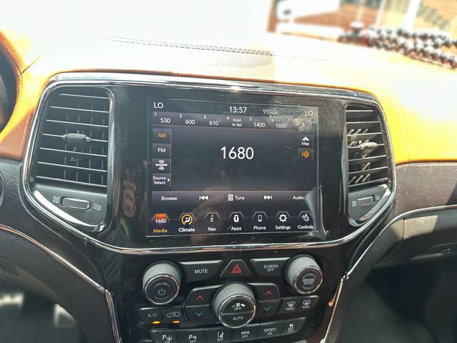 Used 2021 Jeep Grand Cherokee Summit w/ Platinum Series Group AWD/4WD image 17
