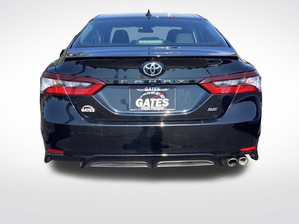 Used 2024 Toyota Camry SE FWD image 8