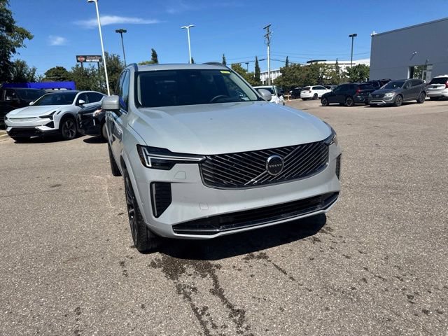 Used 2026 Volvo XC90 B6 Ultra w/ Protection Package AWD/4WD image 2